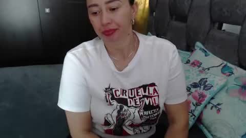 Lia online show from July 2026 03:26:02 PM