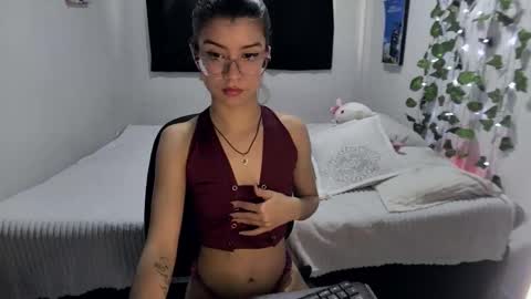 Sarah  online show from February 2026 07:51:02 PM