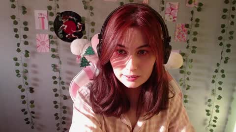 Snapshot of sarakinski chatting on January 2025 06:24:01 AM Sara online show from January 2025 06:24:01 AM