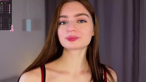 Snapshot of sarakinsly chatting on November 2025 06:39:03 AM Rosie online show from November 2025 06:39:03 AM