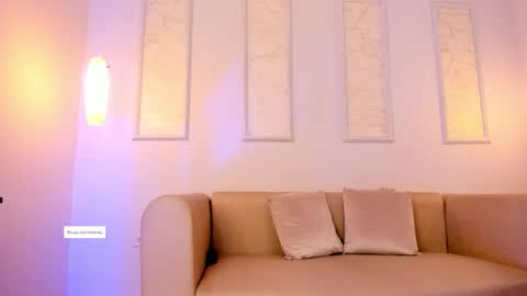 Sara online show from November 2025 12:15:01 PM