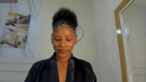 Sara Lewis online show from March 2026 10:32:01 AM