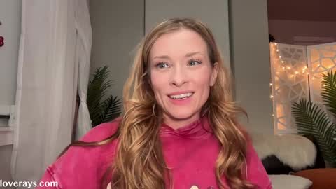 Back from Vacay  Follow for more here  online show from January 2026 04:26:01 AM