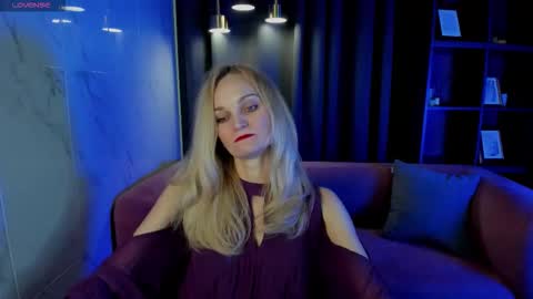 Sara online show from September 2025 01:34:02 PM