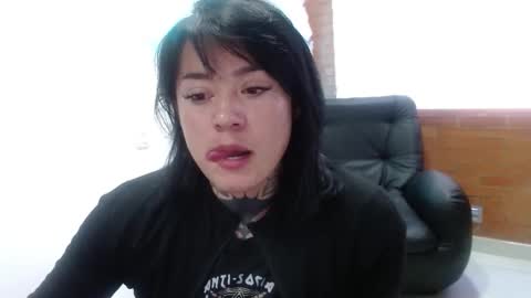 Sara Herrera online show from January 2026 10:01:02 PM