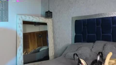 Snapshot of sarawilliamss_ chatting on December 2024 09:44:02 AM Sara W online show from December 2024 09:44:02 AM