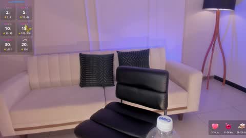 Sara Winstone online show from March 2025 11:31:02 PM