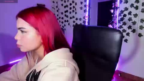 saray__jones online show from September 2025 12:37:01 PM