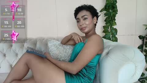 Snapshot of saray_mardez chatting on February 2025 04:16:02 PM Saray Mardez online show from February 2025 04:16:02 PM