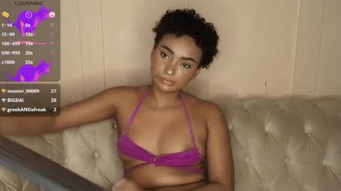 Snapshot of saray_mardez chatting on February 2025 03:41:02 PM Saray Mardez online show from February 2025 03:41:02 PM