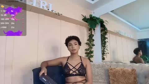 Snapshot of saray_mardez chatting on March 2025 12:26:02 PM Saray Mardez online show from March 2025 12:26:02 PM