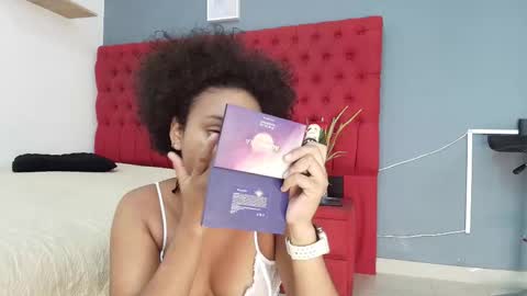 Snapshot of saray_mardez chatting on September 2025 12:08:02 PM Saray Mardez online show from September 2025 12:08:02 PM