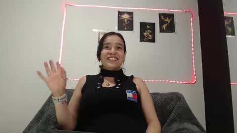 Snapshot of saraydarcy chatting on March 2026 02:25:01 AM CONTEST Contribute 25 tokens and send a Like. including your user name in the voting note. You could win a video online show from March 2026 02:25:01 AM