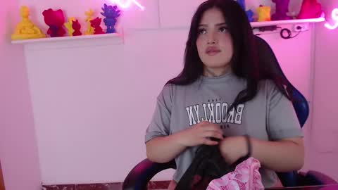 Sari  online show from March 2026 08:57:01 PM