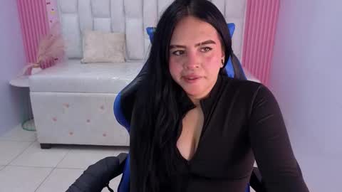 Sara  online show from March 2026 01:11:01 PM