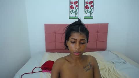 Snapshot of sarita_hot77 chatting on December 2024 02:43:02 AM sarita_hot77 online show from December 2024 02:43:02 AM