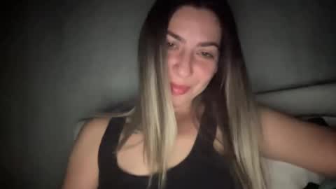 Sarrah online show from September 2025 09:26:01 PM