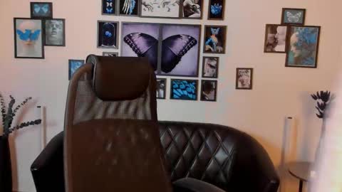 Snapshot of sarrahrice chatting on February 2026 05:58:01 PM SarahRice online show from February 2026 05:58:01 PM