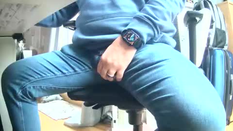 Snapshot of saschaalesi1976 chatting on November 2025 12:44:02 PM saschaalesi1976 online show from November 2025 12:44:02 PM