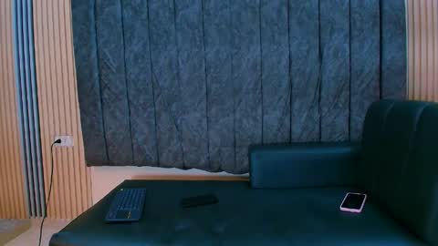 sasha_and_lia online show from May 2026 01:18:02 PM