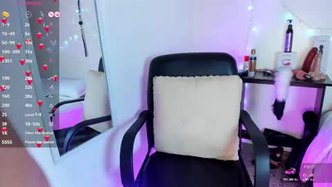 Sasha Brattz online show from November 2025 06:15:01 PM