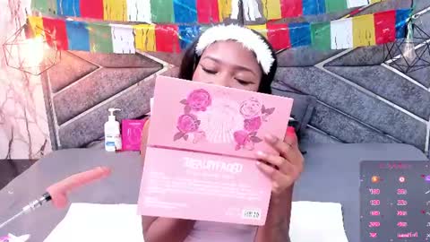 Snapshot of sasha_brownie_ chatting on June 2026 11:47:02 AM Sasha online show from June 2026 11:47:02 AM