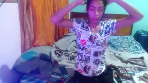 Snapshot of sasha_raven chatting on June 2026 02:36:01 AM sasha_raven online show from June 2026 02:36:01 AM