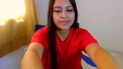 Snapshot of sasha_rose23 chatting on September 2025 06:46:01 PM Camila online show from September 2025 06:46:01 PM