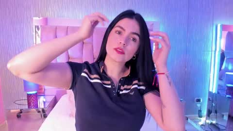 Camila  online show from February 2025 11:36:01 AM