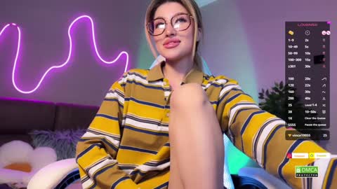 Hi everyone my name is Sasha   online show from December 2024 09:06:01 PM