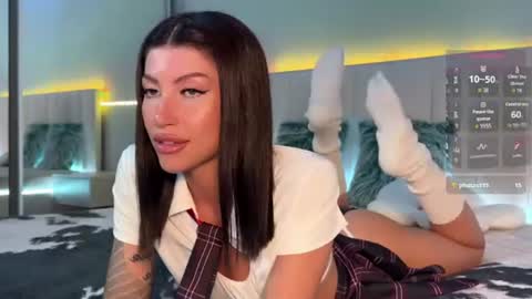 Snapshot of sasha_suprapro chatting on June 2026 10:14:01 PM Hi everyone my name is Sasha online show from June 2026 10:14:01 PM