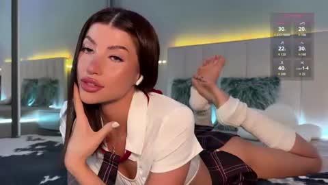 Snapshot of sasha_suprapro chatting on July 2026 08:25:01 PM Hi everyone my name is Sasha online show from July 2026 08:25:01 PM