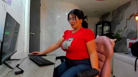 Snapshot of sasha_tf chatting on July 2026 07:56:01 PM Sasha online show from July 2026 07:56:01 PM