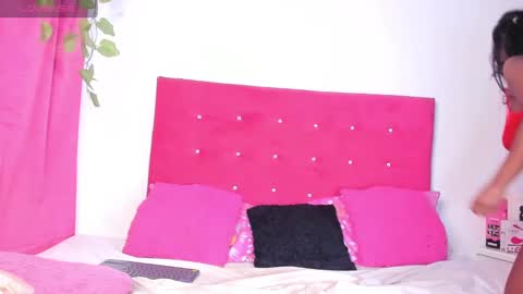 Snapshot of sasha_xxxx_ chatting on January 2025 01:32:01 AM sasha palmer online show from January 2025 01:32:01 AM