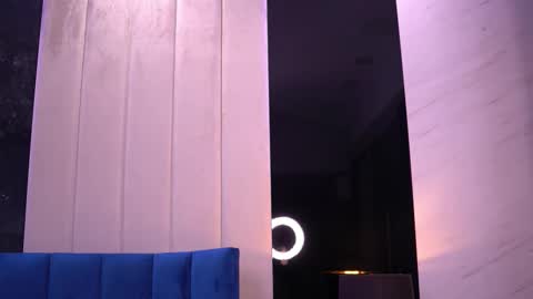 Dennise online show from January 2026 07:04:01 PM