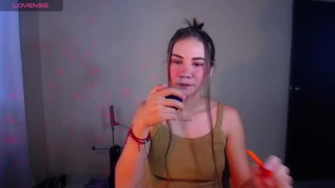 Snapshot of sashaharding1125 chatting on September 2025 09:15:01 PM andrea harding online show from September 2025 09:15:01 PM