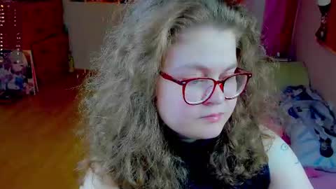 .Alexandra online show from July 2026 04:19:01 AM