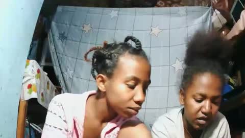 sasivia08 online show from April 2026 08:46:01 PM