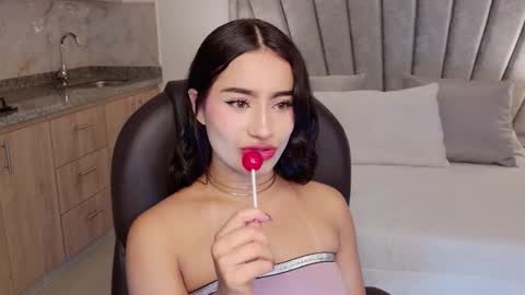 saskia litt online show from January 2026 04:07:02 AM