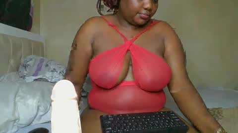 sassie_bee online show from January 2025 02:42:01 AM