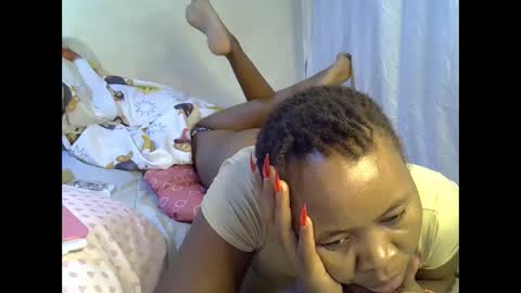 sassy_bella online show from March 2026 06:00:01 PM