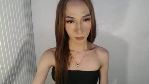 Snapshot of sassy_slut18 chatting on December 2025 06:30:02 AM sassy_slut18 online show from December 2025 06:30:02 AM