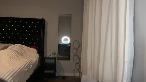 MazyMay333 online show from March 2025 07:05:02 AM