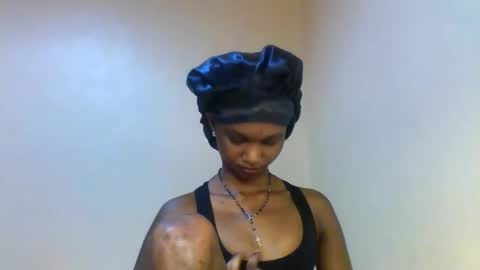 Snapshot of sasy_tina chatting on February 2026 09:10:01 PM Tina online show from February 2026 09:10:01 PM