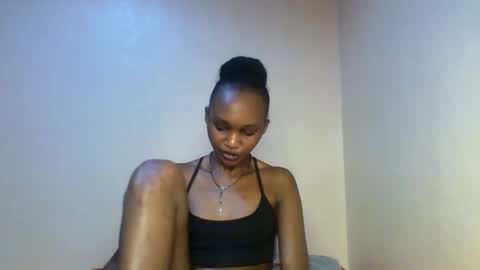 Snapshot of sasy_tina chatting on February 2026 10:19:02 PM Tina online show from February 2026 10:19:02 PM