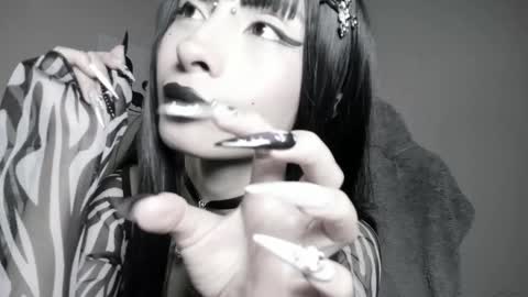 Snapshot of satanbabee_ chatting on January 2025 04:04:01 AM im expecting 300 thumbs up on my altar online show from January 2025 04:04:01 AM