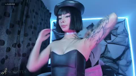 Snapshot of satanbabee_ chatting on October 2025 11:18:02 PM im expecting 300 thumbs up on my altar online show from October 2025 11:18:02 PM