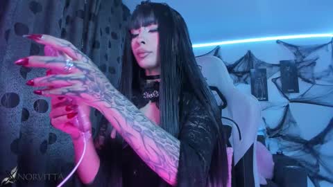 Snapshot of satanbabee_ chatting on October 2025 10:55:02 PM im expecting 300 thumbs up on my altar online show from October 2025 10:55:02 PM