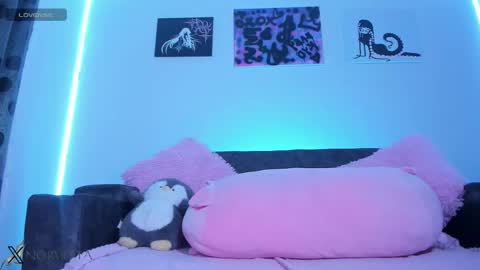 Snapshot of satanbabee_ chatting on November 2025 02:39:02 AM im expecting 300 thumbs up on my altar online show from November 2025 02:39:02 AM