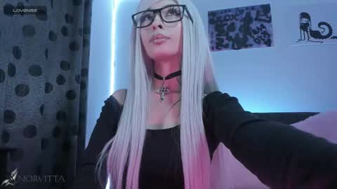 Snapshot of satanbabee_ chatting on November 2025 02:06:01 AM im expecting 300 thumbs up on my altar online show from November 2025 02:06:01 AM